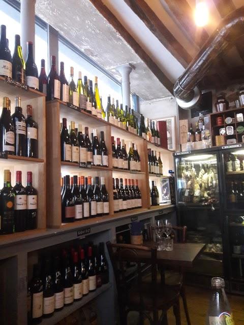 COMESTIBLES & Marchand de Vins