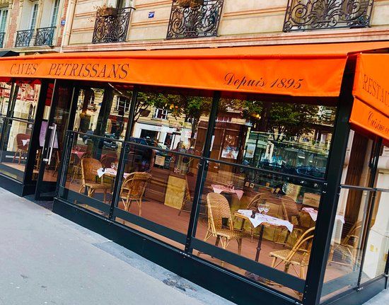 Les Caves Petrissans