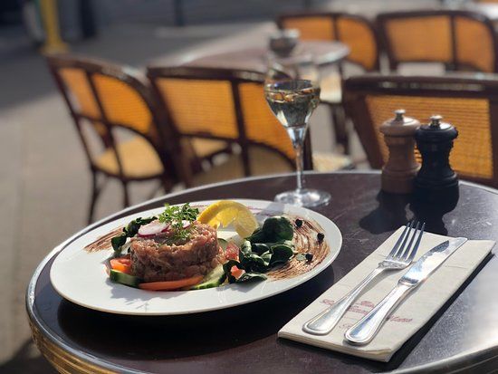 Bistrot Le Champ de Mars